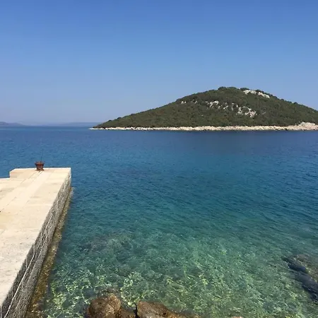 Bugenvila Apartamento Mali Lošinj