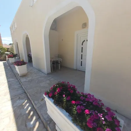 Apartamento Bugenvila Mali Lošinj